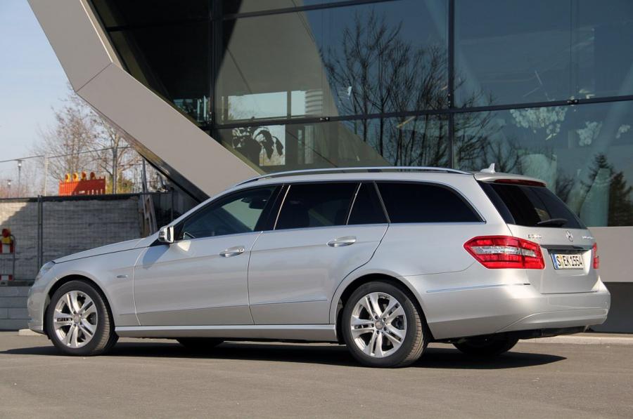  Mercedes-Benz E300 BlueTEC Hybrid 2012 года  (фото 60 из 60)